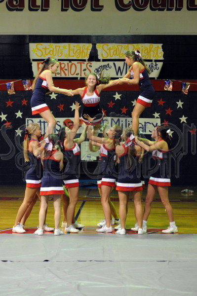 8-28 WA Pep Rally 005.JPG - SCRIVENER D300